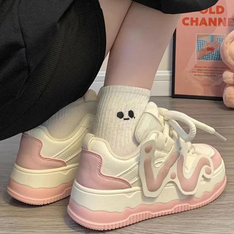 Women's Pink sneakers Spring Autumn New Original Thick Soled Lolita sneakers Women Casual Fashion Harajuku Tennis sports shoes
