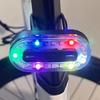 Luzes de Bicicleta Luz Traseira de Bicicleta LED Arco-Íris Alerta USB Impermeável Capacete Scooter Luz Traseira