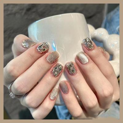 Armor tragen Reine Handarbeit Maniküre Fertigprodukt Falscher Nagel Patch Highlight Glühbirne Katzenauge Flash Champagner Diamant Kurzer Nagel