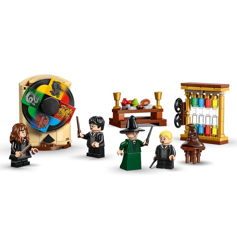 LEGO 76460 Castelul Hogwarts™ Harry Potter™: Ceremonia Pălăriei Sorting™