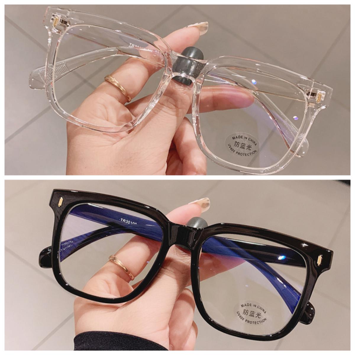 

2PCS Transparent Digital Device Glasses Frame Women Men Anti Blue Light Round Shape Glasses Blackout Glasses Optical Vision Glasses Lenses