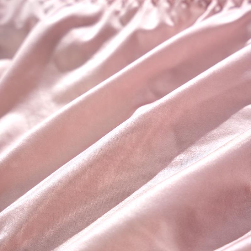 Women's Ice Silk Mid-Waist Bowknot Briefs with Cotton Crotch - Lightweight and Comfortable