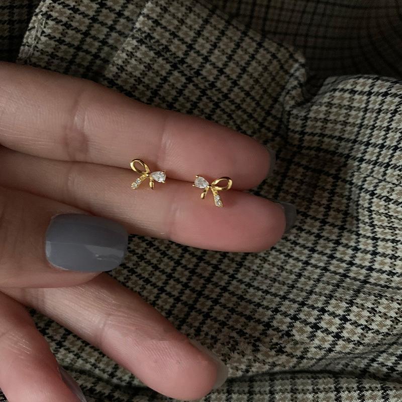 

925 Sterling Silver High Quality Shiny Zircon Bow Earrings for Women French Exquisite Jewelry Party Wedding Accessories