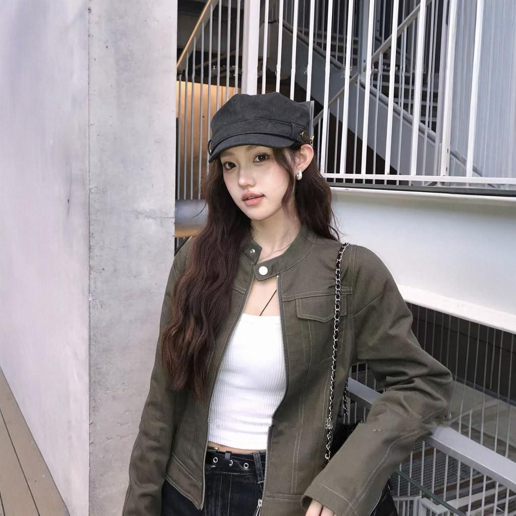 Retro Flat Top Beret For Ladies With Adjustable Fit And Sun Protection In Polyester Fabric For Autumn Wear