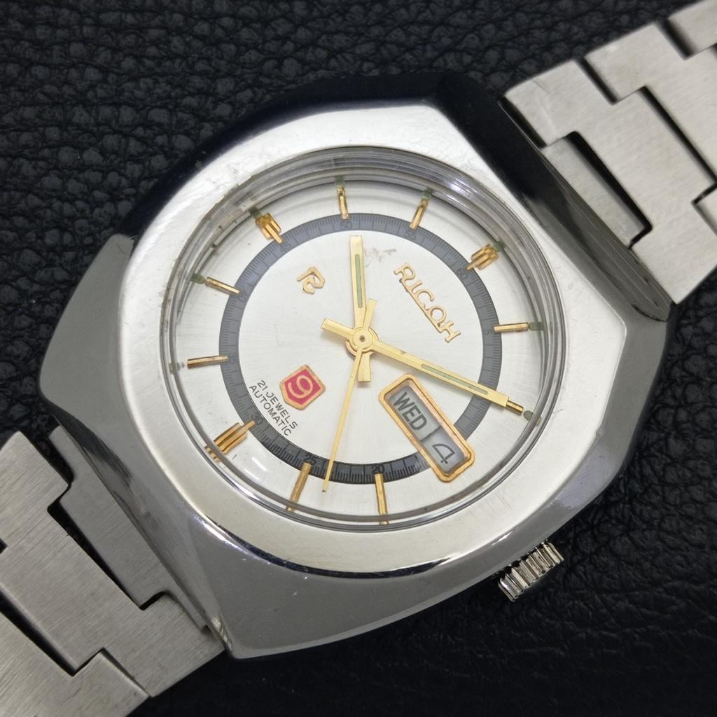 AUTOMATIC VINTAGE RICOH R31 JAPAN MENS SILVER COLOR DIAL WATCH A701923-5 R207-a701923