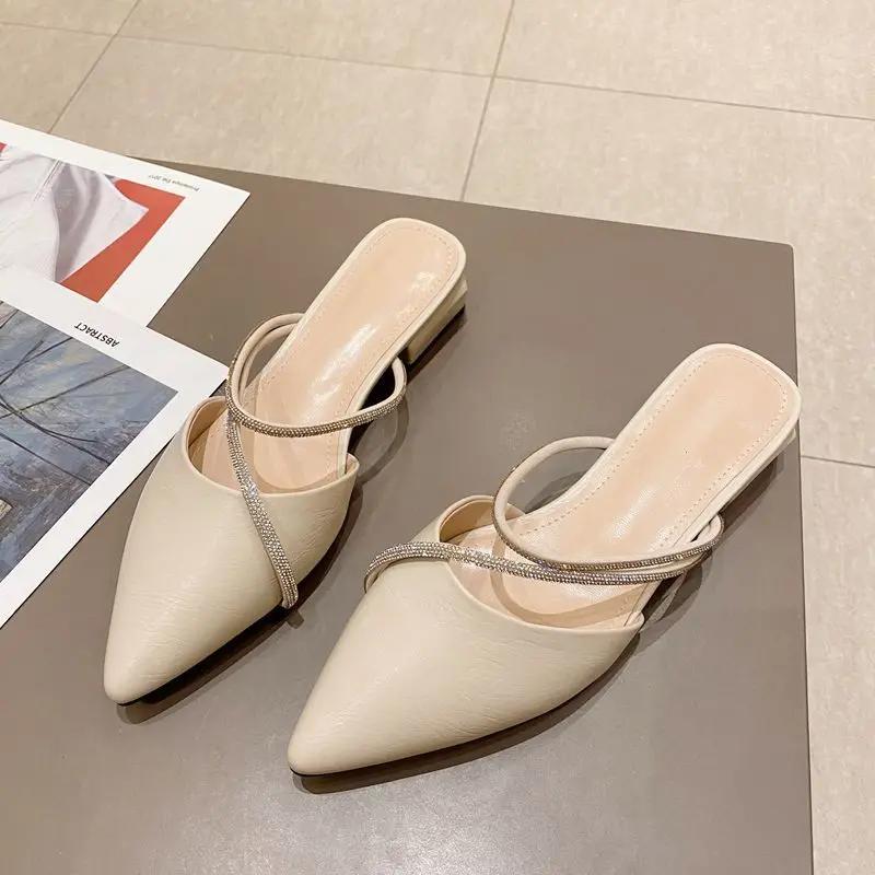 Mules Women's Slippers and Ladies Sandals Rhenstone Leather Pointed Toe Crystals Jewels Flat Outside Job Shoes Off White Slides