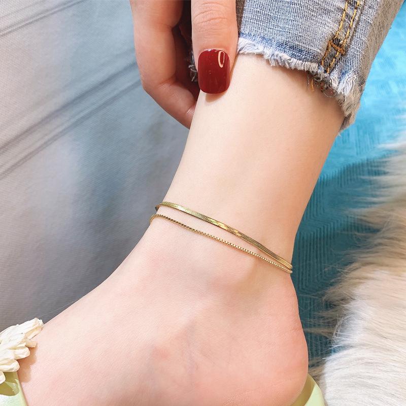 Stylish Titanium Steel Heart Anklet for Women – Durable, Versatile Beach Foot Chain