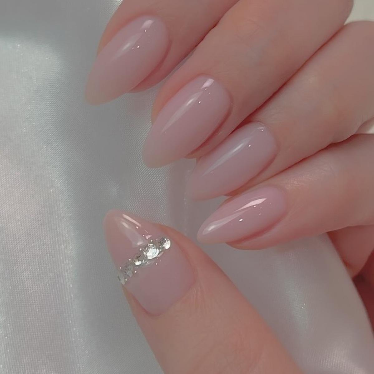 Water Drop-Shaped Pointed Nails Long Nude Broken Diamonds Ins Simple Wind Fake Nails Finished Patch *4pcs