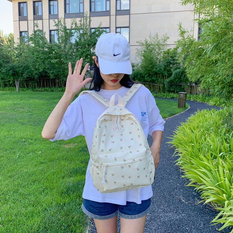 

Cross-border new Korean version girly floral backpack campus bestie flower school bag junior high бежевый