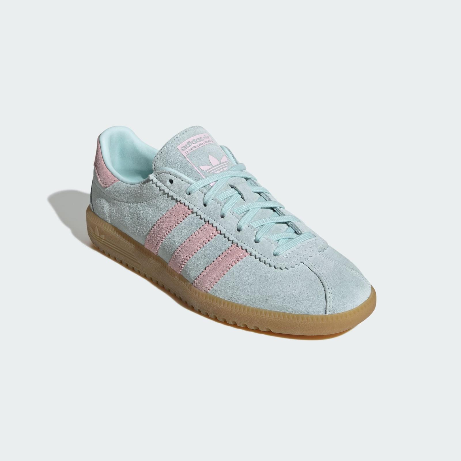 JS0257 adidas Originals Women s BRMD Halo Mint Clear Pink Gum (Women s) 10W