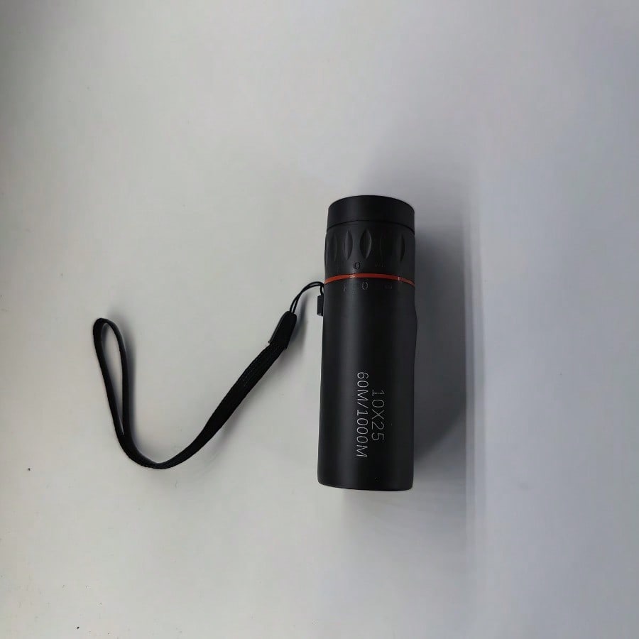 1 high definition telescope, portable handheld single tube, compact design, can be put in the pocket. Suitable for outdoor