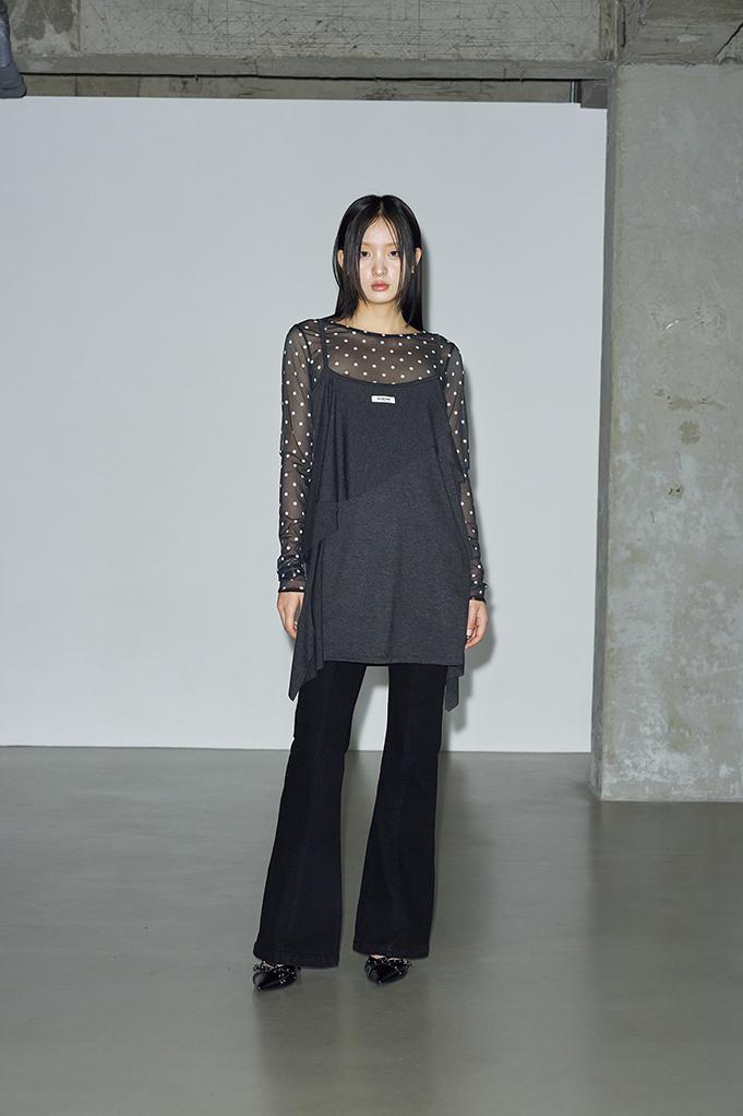 Hellenepaliseu Diagonal Flare Sleeveless Dress [Charcoal]