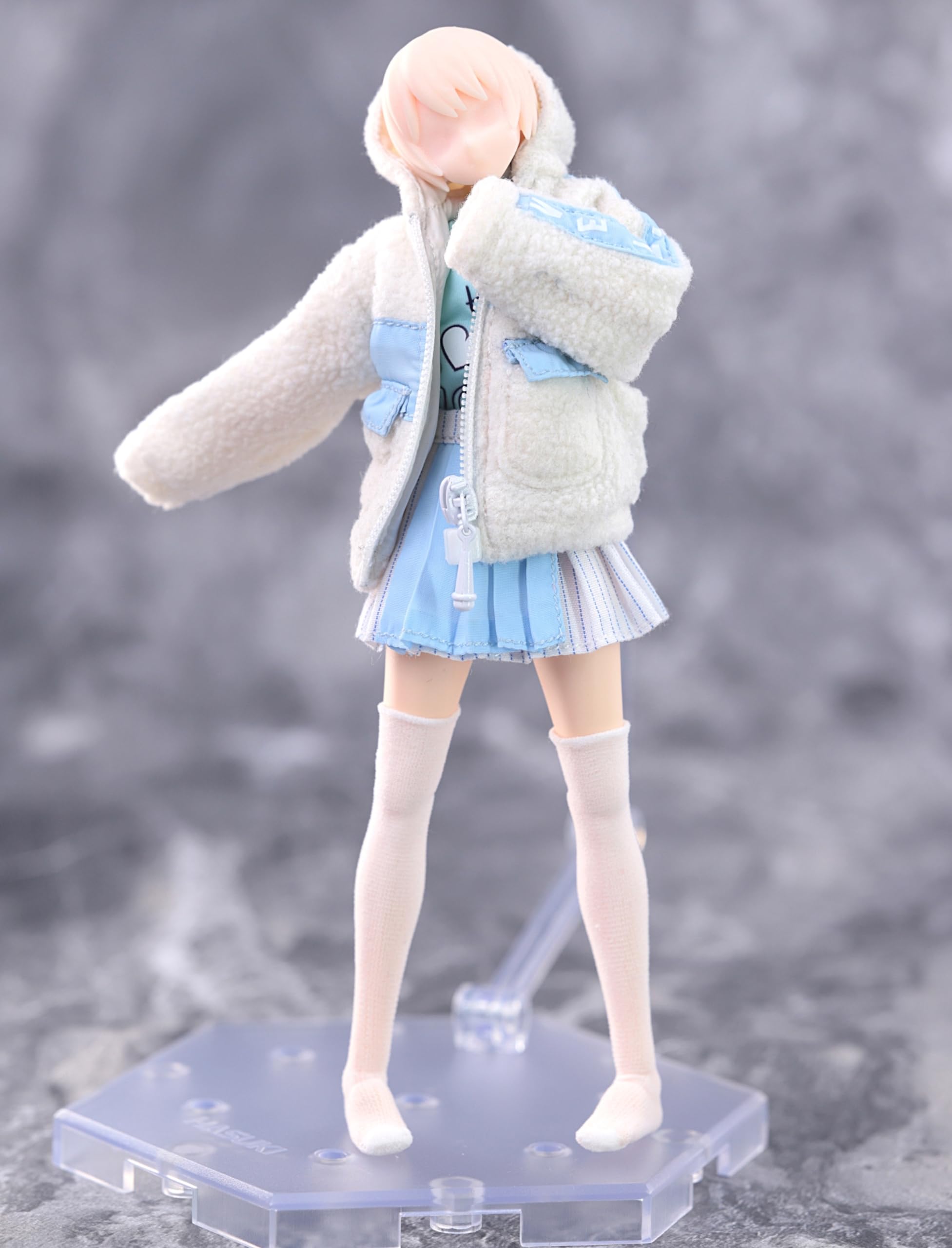 

Игрушка Хобби [TOYBARJAPAN] 112 Аксессуары для Фигурок Совместимы с Телом TBLeague: HASUKI CS004 Милая зимняя куртка из овчины для старшеклассницы,