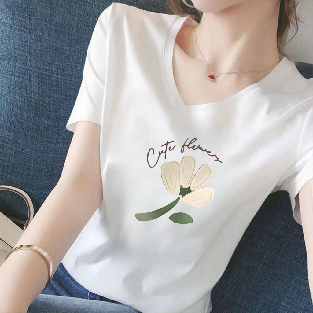 Women's White Floral Short-Sleeve T-Shirt - Casual, Stylish, Summer Versatile