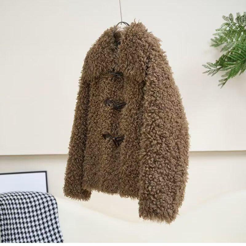 New granular fur jacket short stacked lamb wool autumn and winter women's fur integrated coat