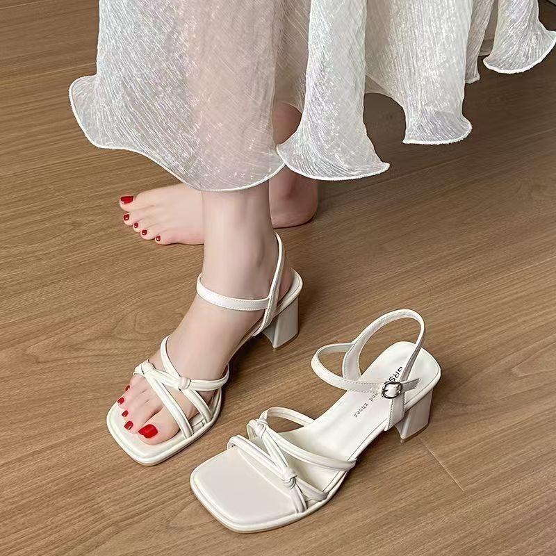 French silver sandals women's 2025 spring new fashion thick heel high sense shoe temperament word with high heels