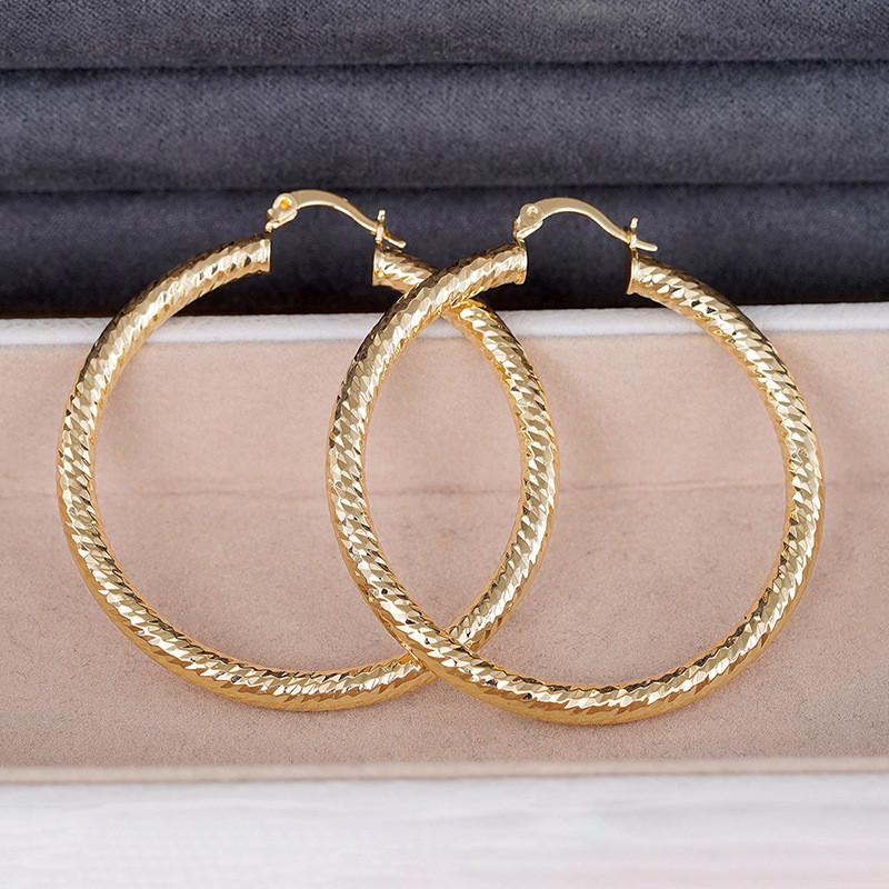 925 Sterling Silver Hoop Earrings Elegant Attractive Big Circle Party Accessories for Women Delicate Charms Engagement Jewelry
