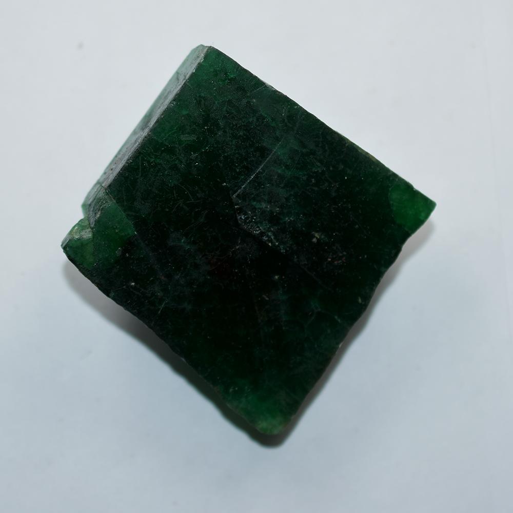 Natural Green Emerald 142.7 Ct Uncut Gemstone Rough Earth Mined