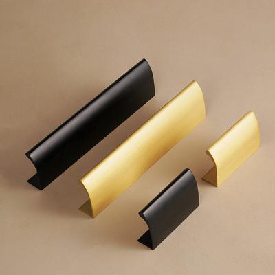 Dooroom Massives Messing Schrank Schublade Schranktürgriff Bequeme Abgerundete Kante Lippenzug Verlängerte Länge Gebürstetes Messing