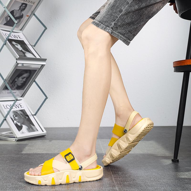 Hot Sale Fashion Men Summer Sandals 2025 Rubber Jelly Shoes Men Designer Slippers Flat Platform Sandals Men Sandalias Hombre