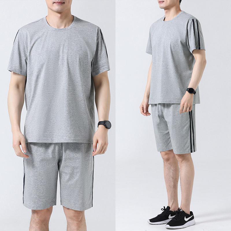 

Мужской спортивный костюм с коротким рукавом: Повседневный комплект из двух предметов: футболка с круглым вырезом и бриджи XXL