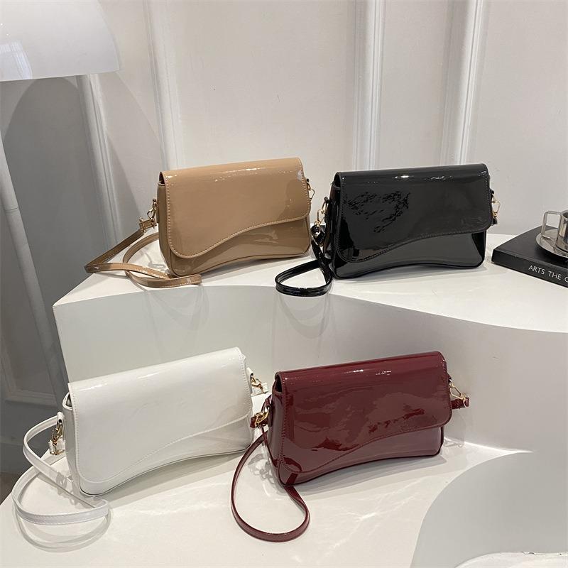 This year's popular small bag women's summer new fashion simple shoulder messenger bag retro small square bag