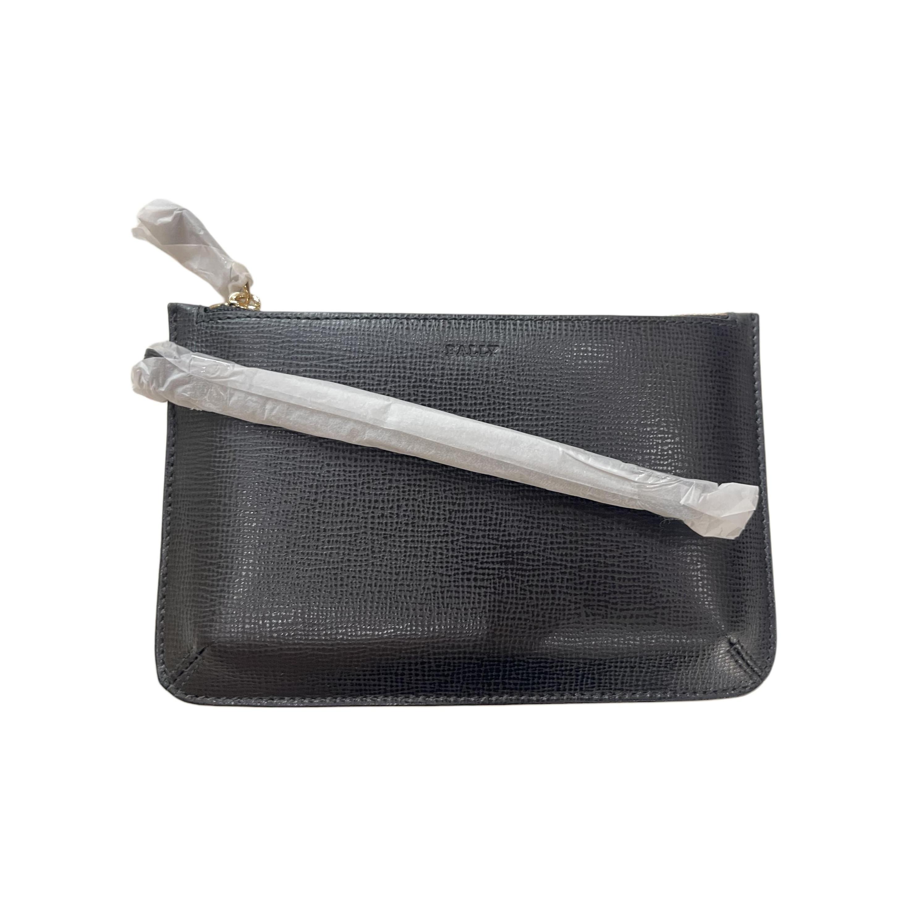 Bally Classic Womens Series Logo Embossed Leather Clutch Women clutch Black 6219839 Basic Set (Bag+Dust Bag)