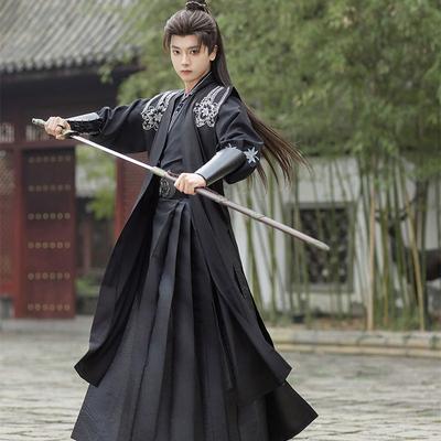Hiina Song-dünastia stiilis Hanfu Jacquard-ristkraega tikitud võitluskunstide ülikond