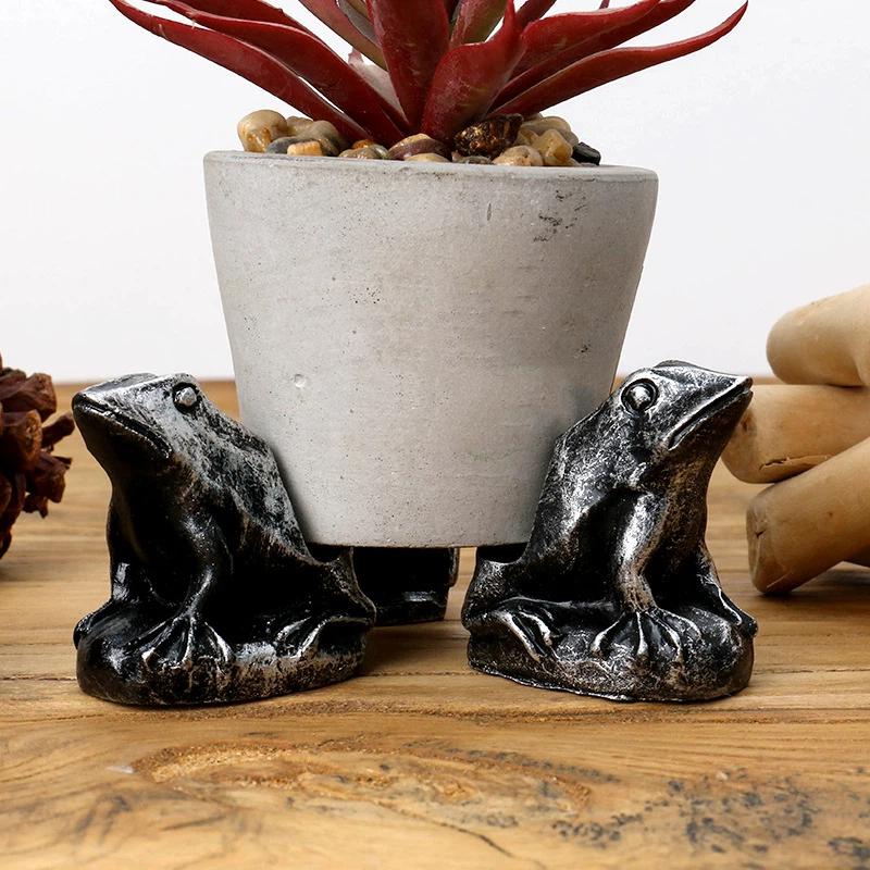 3 Pezzi Piedini per Vasi da Fiori Supporto Forma Animale Gatto Cane Coniglio Alzate per Vasi da Pianta Pad Giardino Esterno Piedino per Vaso in Resina Supporti per Piante Bonsai