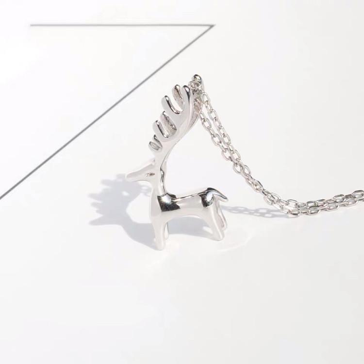 Beixi Hirschgeweih Halskette - Sterling Silber Hirsch Anhänger Schlüsselbein Kette für Damen - Elegantes und Exquisites Silber Schmuck Geschenk