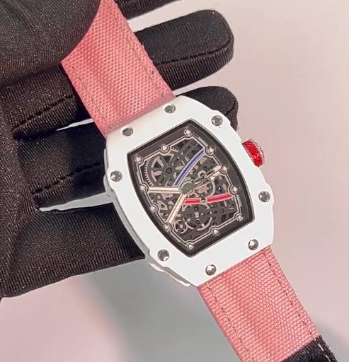 Orologio Tonneau di Alta Moda Montre Homme Et Femme Orologio da Polso 47mm Ampio Quadrante Scheletrato Cinturino in Nylon Rosa Pelle Orologio al Quarzo