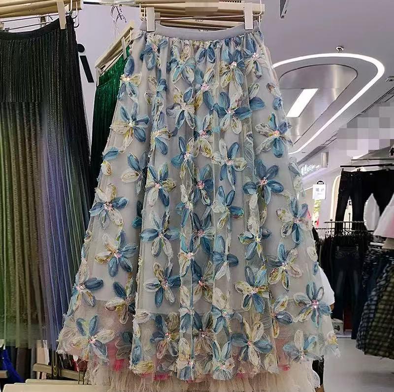 Women's French Romantic A-Line Mesh Skirt with 3D Flowers - Elastic Waist, Stunning Summer Design