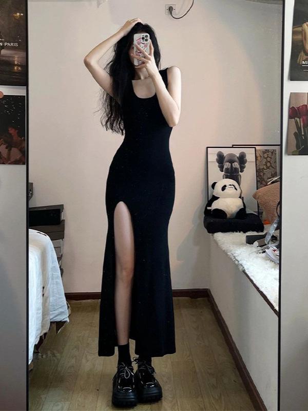 Women's 2026 Summer Elegant Slim Fit Camisole Slit Dress
