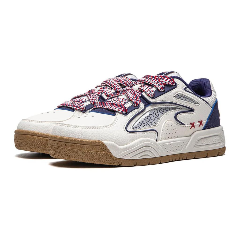 Li Ning Kids Versatile Comfortable Non-Slip Shock Absorbing Low-Top Skate Shoes Kids Skate Shoes White Blue YKCU078-1