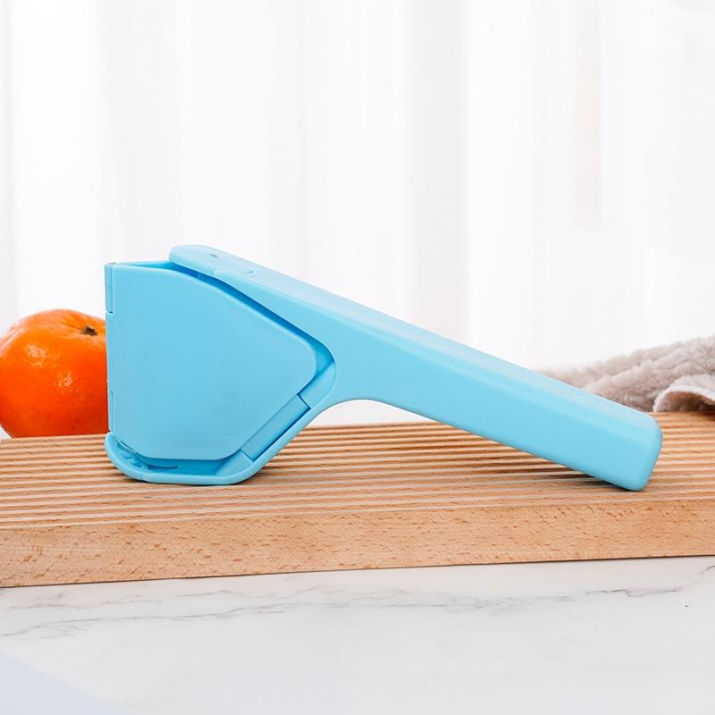 Exprimidor portátil manual multifuncional de grado alimenticio para el hogar, pequeño exprimidor de limón de plástico espesante, accesorios de cocina.