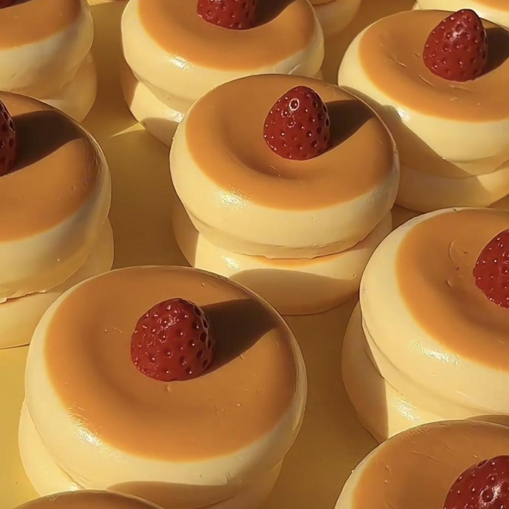 Taba Squishy Strawberry Blueberry Soufflé Stress Relief Toy Sensory Fidget Toys For Kids Adults Anxiety Relaxation, Squeeze Gift