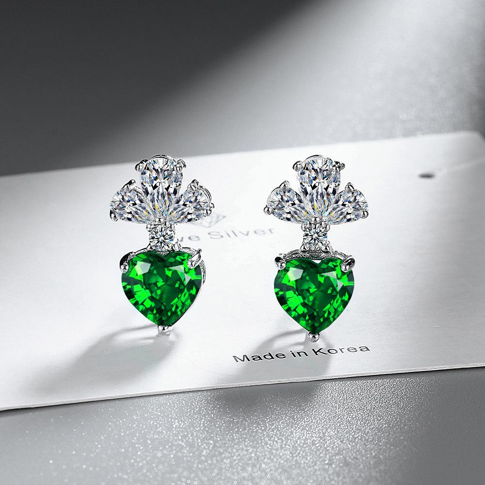 Heart Fancy Colorful Heart Fashion Zirconia Sparkling Classic Stud Earrings for Women Dazzling Female Elegant Accessories Timeless Jewelry