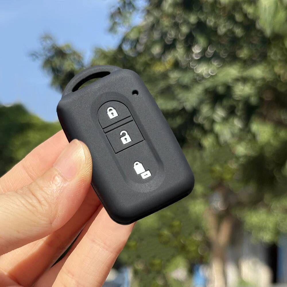 Keychain Protect For Nissan Tiida Nv200 X-Trail T-31 Qashqai Micra Pathfinder Navara Kashkay Silicone Car Remote Key Holder Case