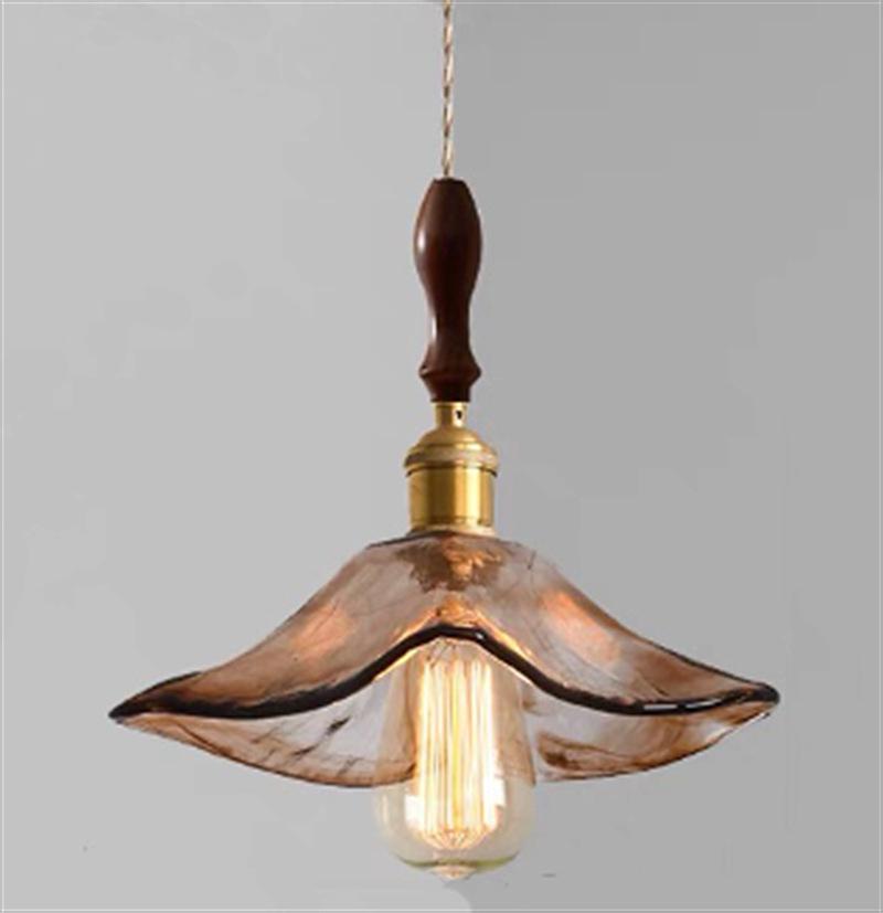 Vintage Französischer Luxus Einflammiger Kronleuchter für Schlafzimmer oder Esszimmer