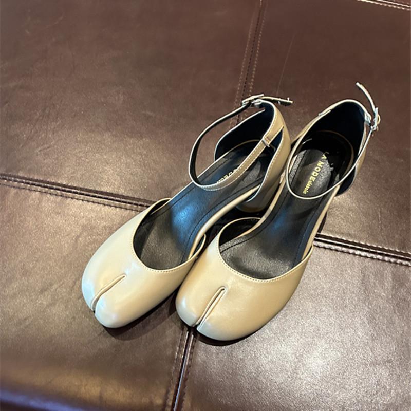 Bailamos Fashion Tabi Ninja Women Shoes Round Split Toe Shallow Thick Heel Sandals Mid Heel Mary Janes Shoes Female Pumps Mujer