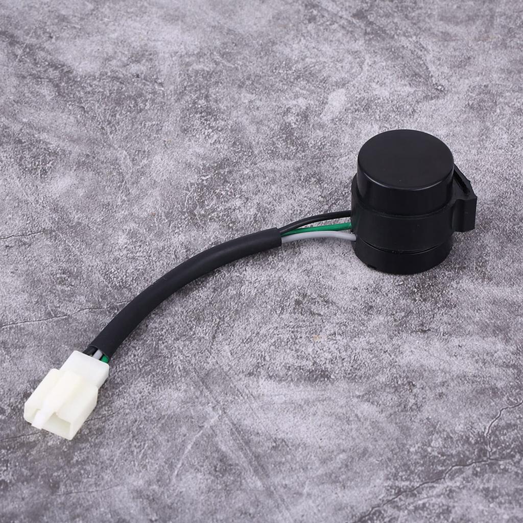 Qiilu Signal Flasher Turn Signal Flasher IC Turn Signal Relay Plastic Material 3 Pin