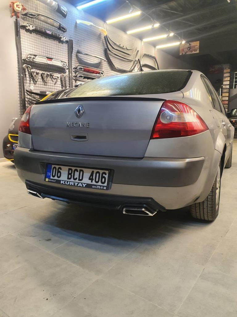 

Диффузор пластиковый для Renault Megane 2 Новый тип Универсальный с 4 выходами выхлопной системы. Пожалуйста, прочтите описание - PL-10