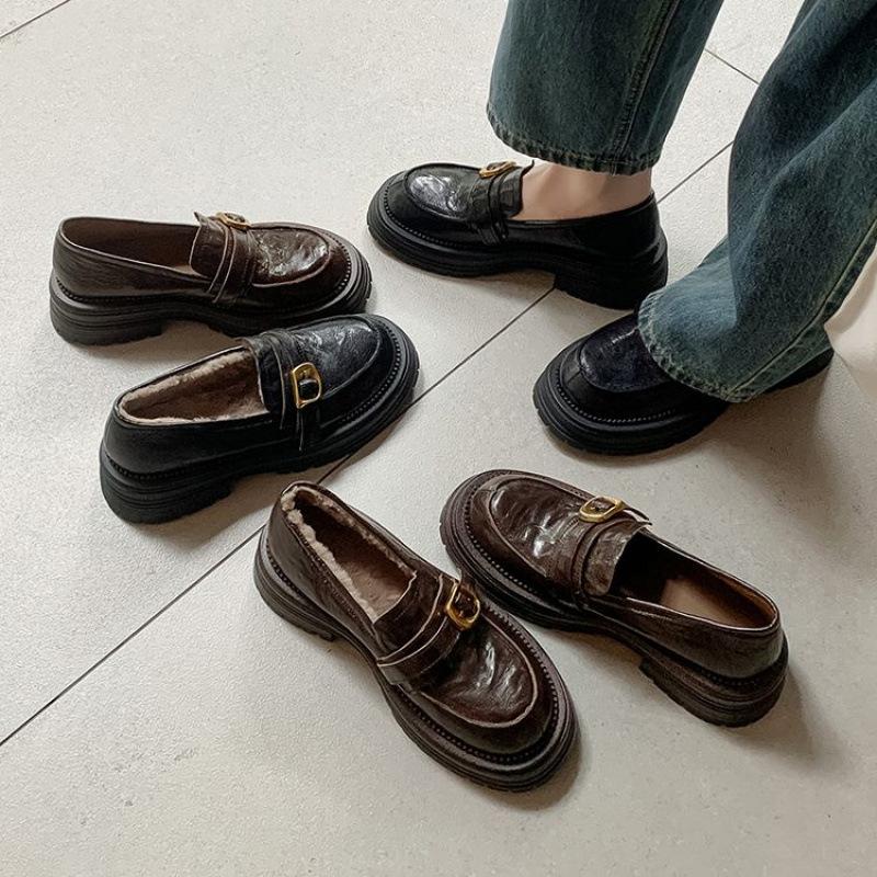 New women's fashion single shoes black non-slip soft-soled large-size shoes sheepskin women's shoes wear genuine leather loafers in all seasons