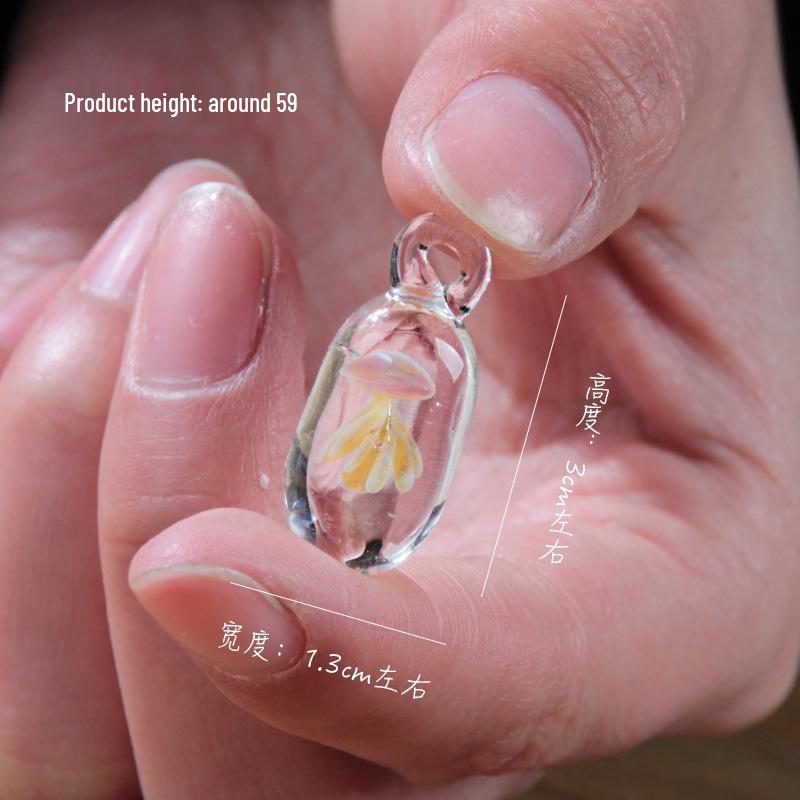 Náhrdelník s medúzou z lapisu lazuli: Dámský ručně vyrobený přívěsek z ryzího stříbra 925 se skleněným křišťálem - Lehký luxusní dárek k narozeninám