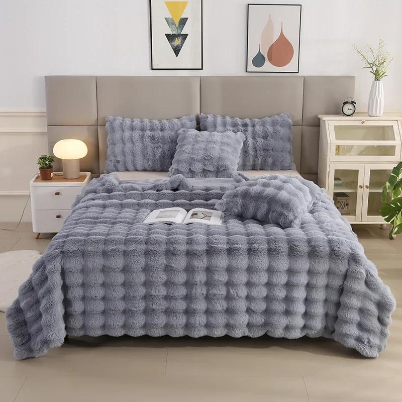Luxury Soft Faux Fur Throw Blanket Fuzzy Plush Bedspread on the bed plaid sofa cover blankets and throws for living room bedroom
