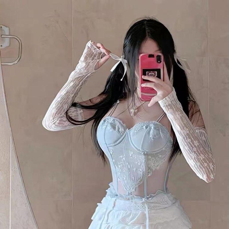 

White Lace Oversleeves French Style Retro Gloves Women s Summer 2025 New Style White Flower Sun Protection Sleeves White (sleeve) All yards