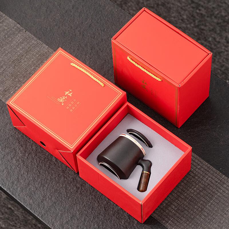 

Chá Xún Ceramic Tea Set