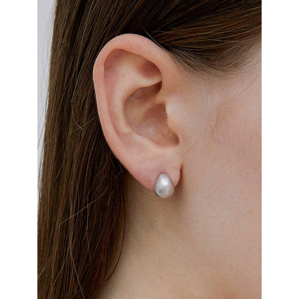 [Byyer] Champagne Full Moon Silver (Y) Volume Earrings (Choose 1 of 2)