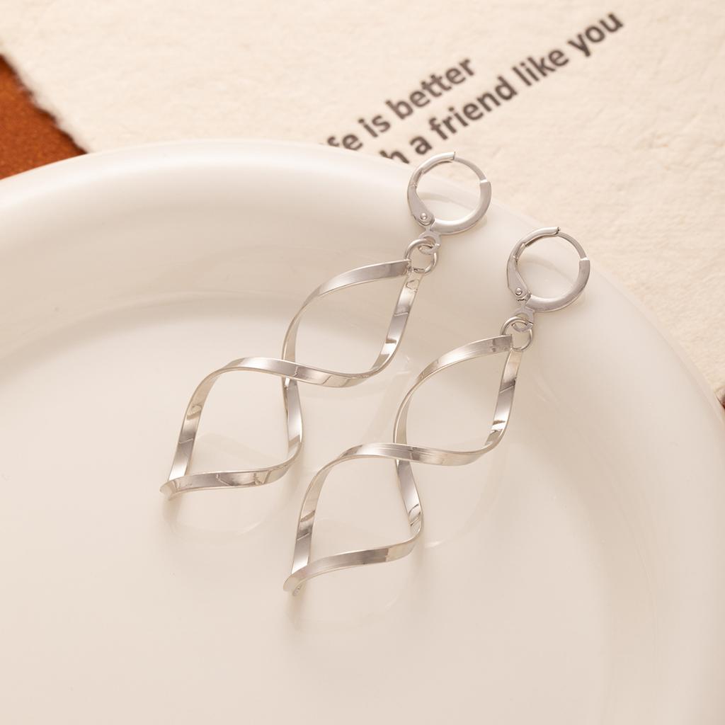 Metal Wind Wave Earrings, High-End Minimalist Geometric Spiral Ear Hook Personalized Curve Ear Buckle Female