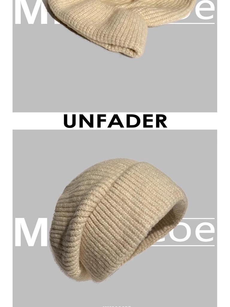 Women's Cozy Korean-Style Knit Beanie with Ear Protection – Oversized, Slouchy & Age-Reducing Design